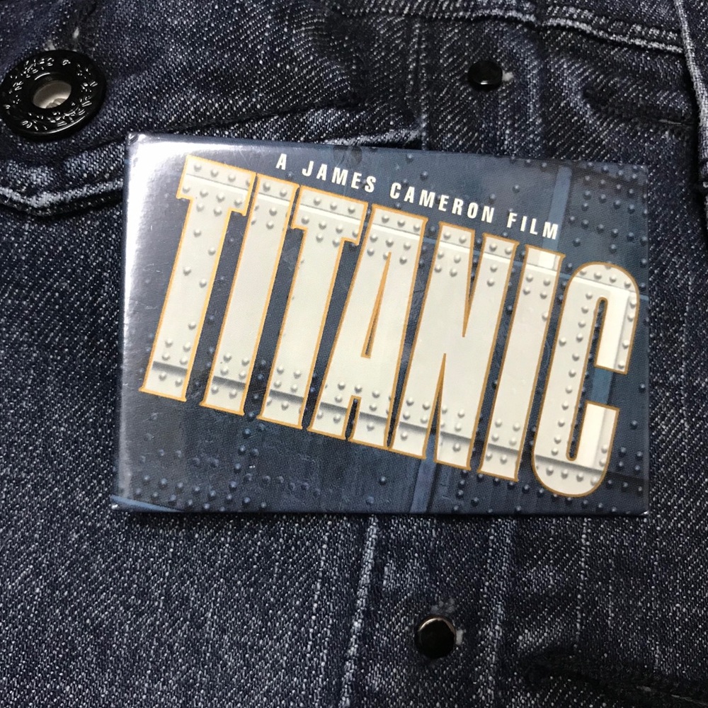 🚢Titanic movie Vintage Pin Button Flare 80’s 90’s